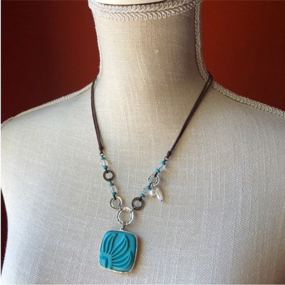 Silpada Jewelry - Silpada | Aqua Grace Howlett Necklace with Silver Accents